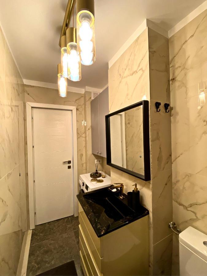 Lovely Studio In The City Center Of Bucarest Esterno foto