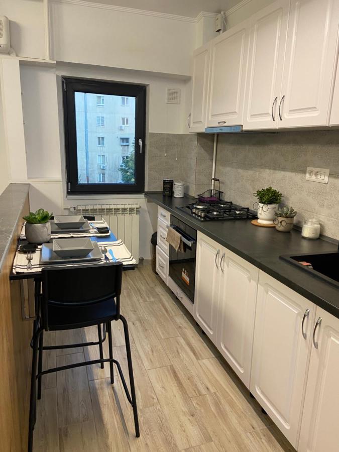 Lovely Studio In The City Center Of Bucarest Esterno foto